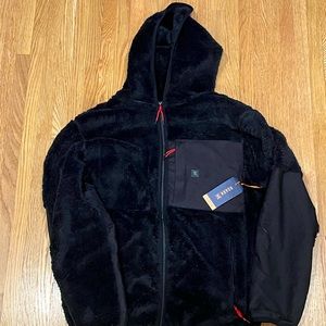 NWT Roark Men’s Shearling Fleece (Black) (M)